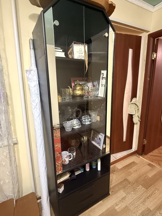 Продам шкаф, можно использовать под посуду