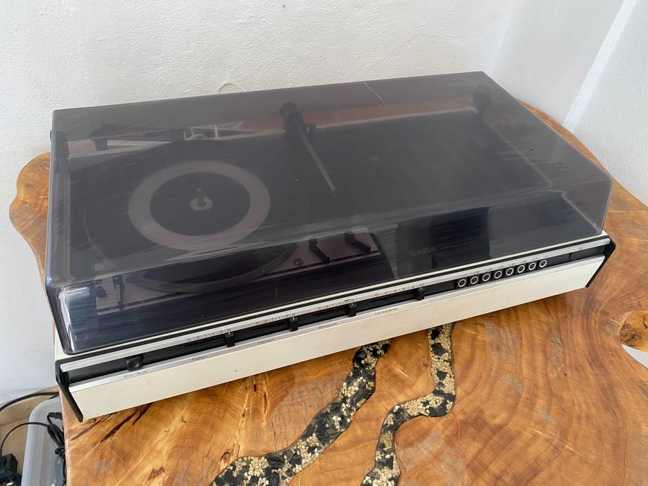 deck / radio saba 8760