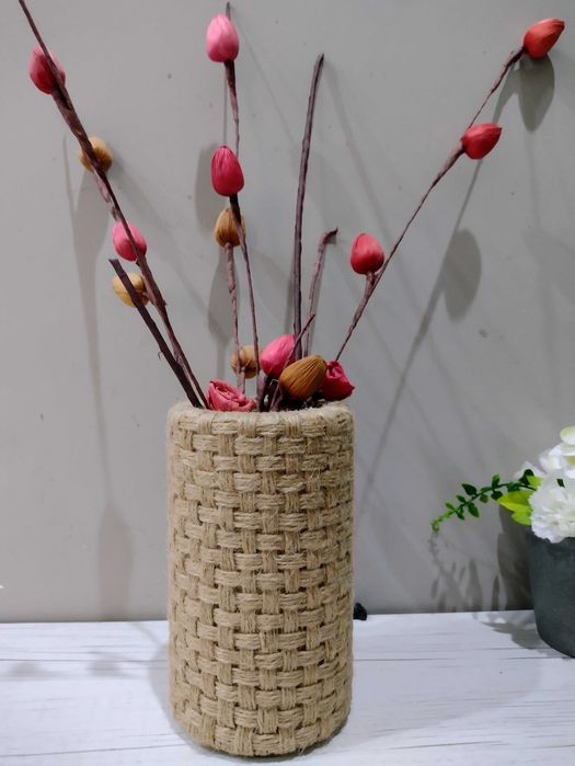 Различни мартеници