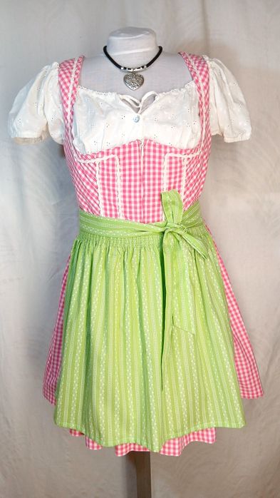 Dirndl Nr 42 rochie bavareză Oktoberfest tiroleza sarafan austriac