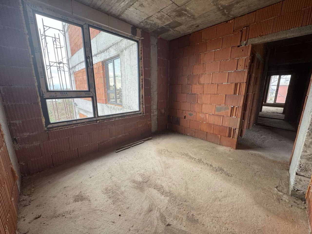 Продава се Двустаен апартамент в София, Драгалевци - 57 кв.м за 2398 €/кв.м - Снимка #2