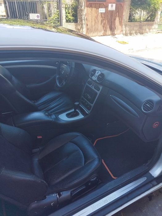 Продавам Mercedes-Benz CLK 240