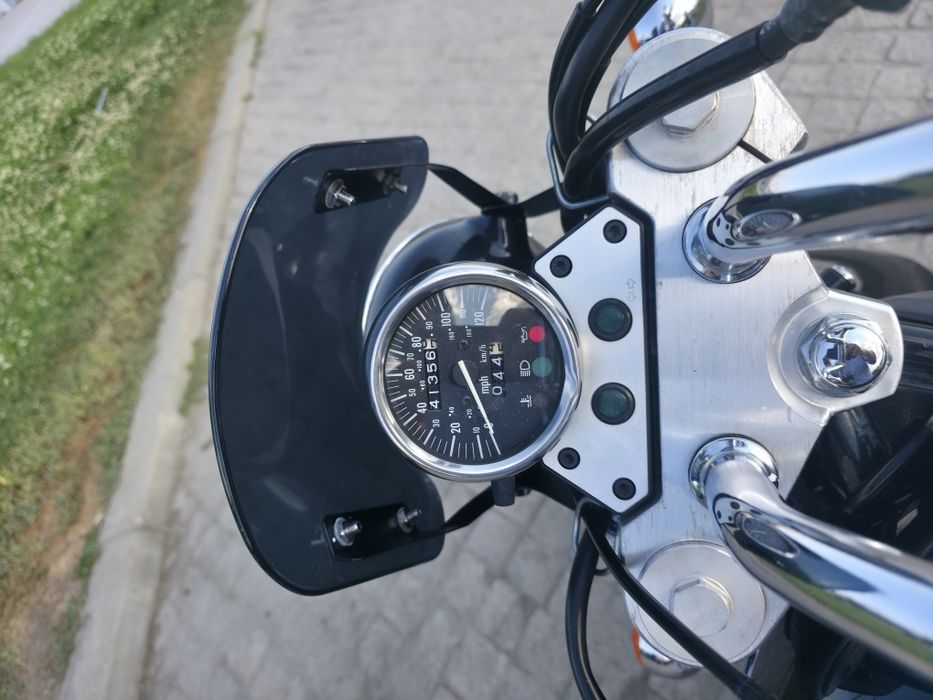Suzuki VZ800 Marauder perfectă începători