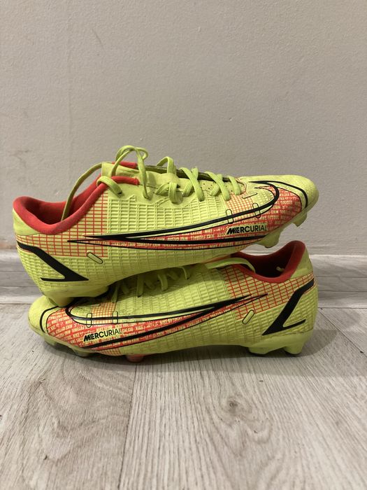 Бутонки nike