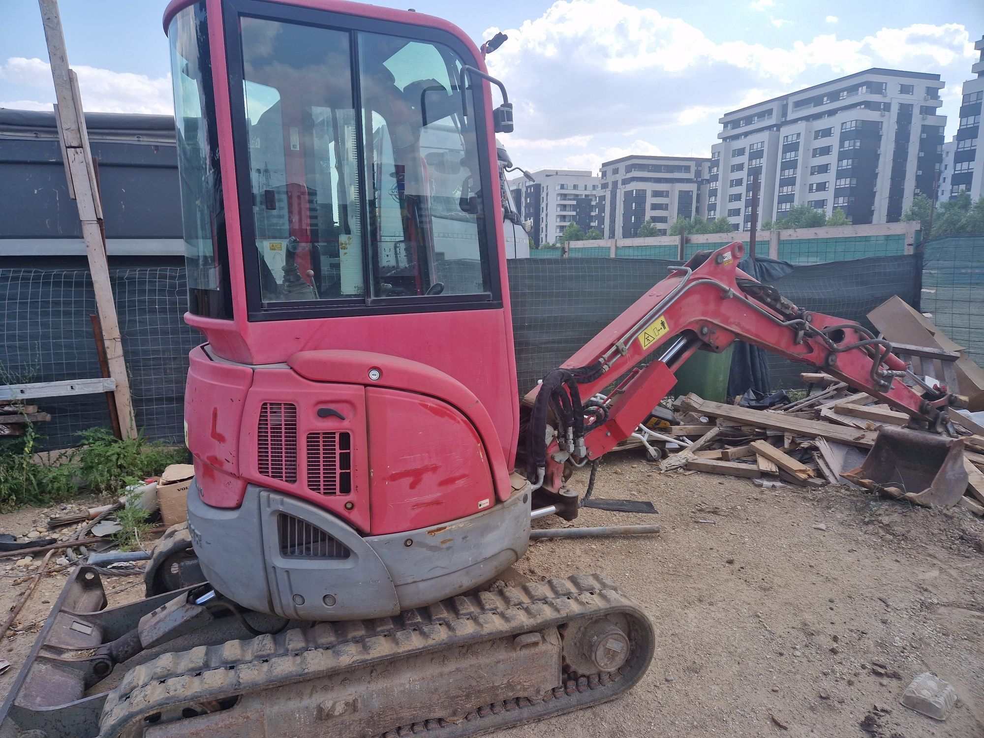 Mini excavator Yanmar