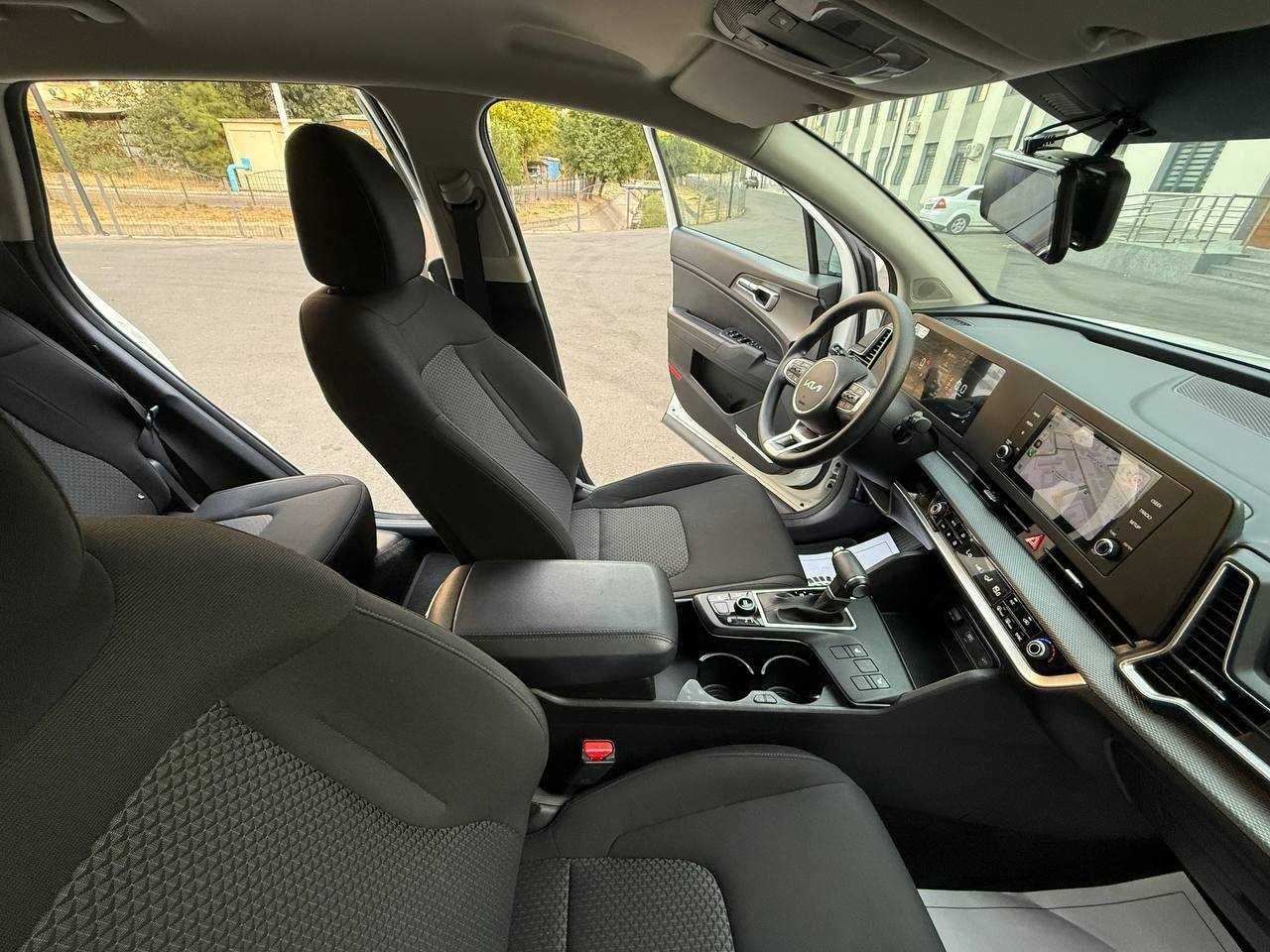 Kia Sportage. 2023 yil, 23000 пробег