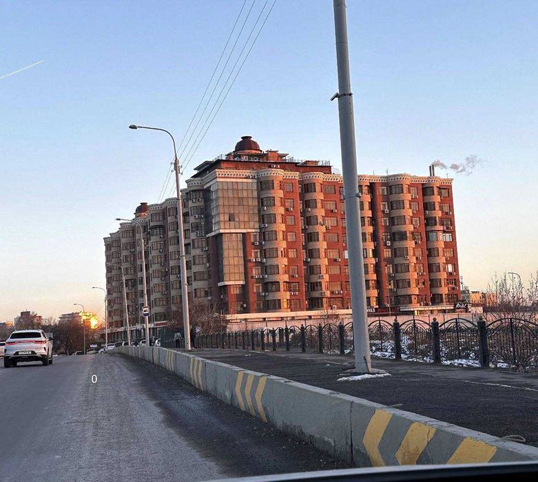 В центре города, Продается 3х комнатная шикарная квартира, 112 м2