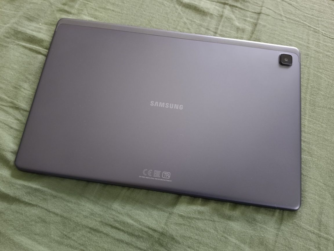 Продам планшет Samsung Tab A7