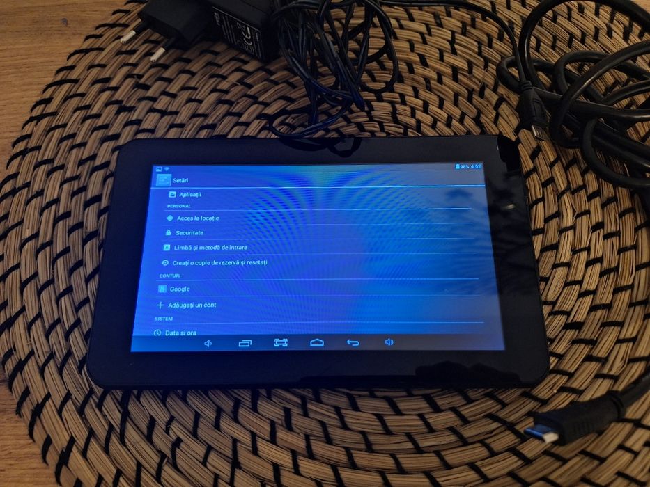 Tableta E-BODA Revo R75