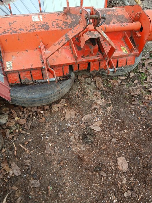 Tocătoare resturi vegetale