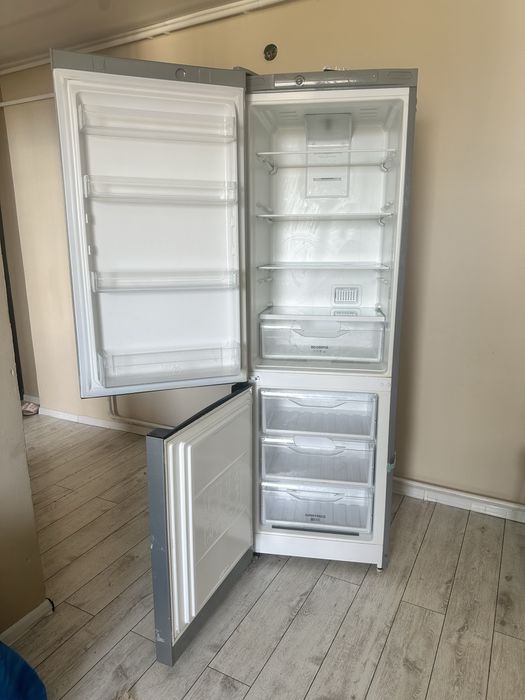 Холодилтник indesit