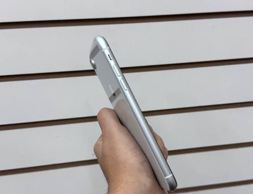 Iphone Xr 78%  Oq 64 karobka yk