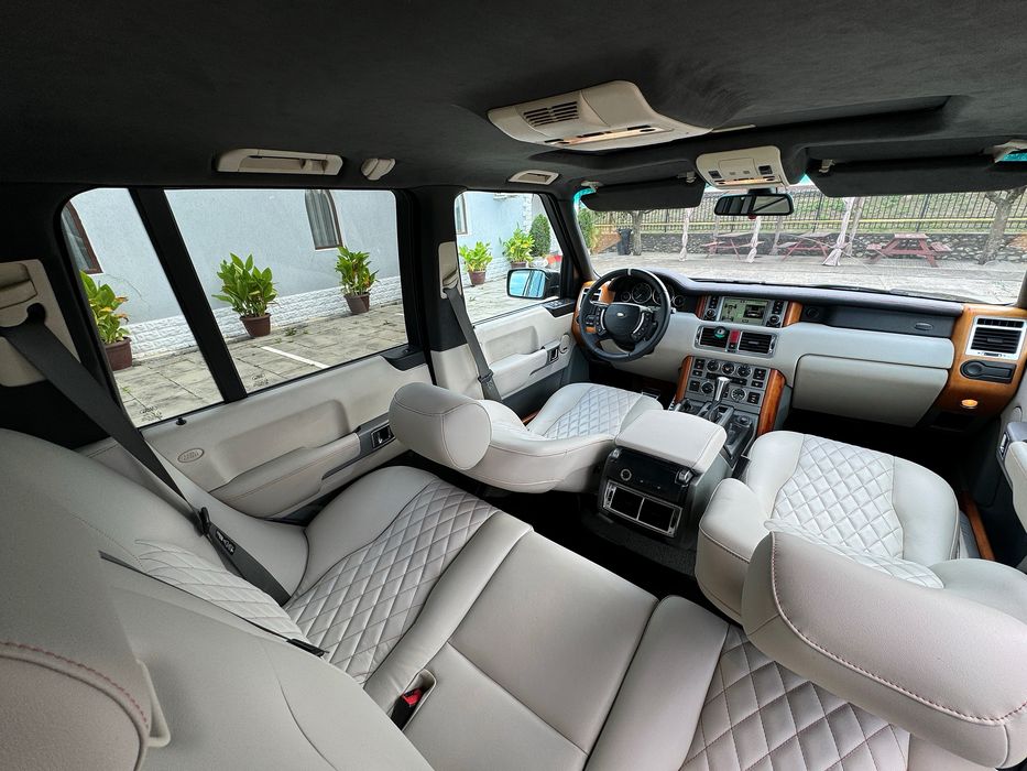Land Rover Range Rover Vogue Exclusive-4.4i V8*300CP-Impecabil