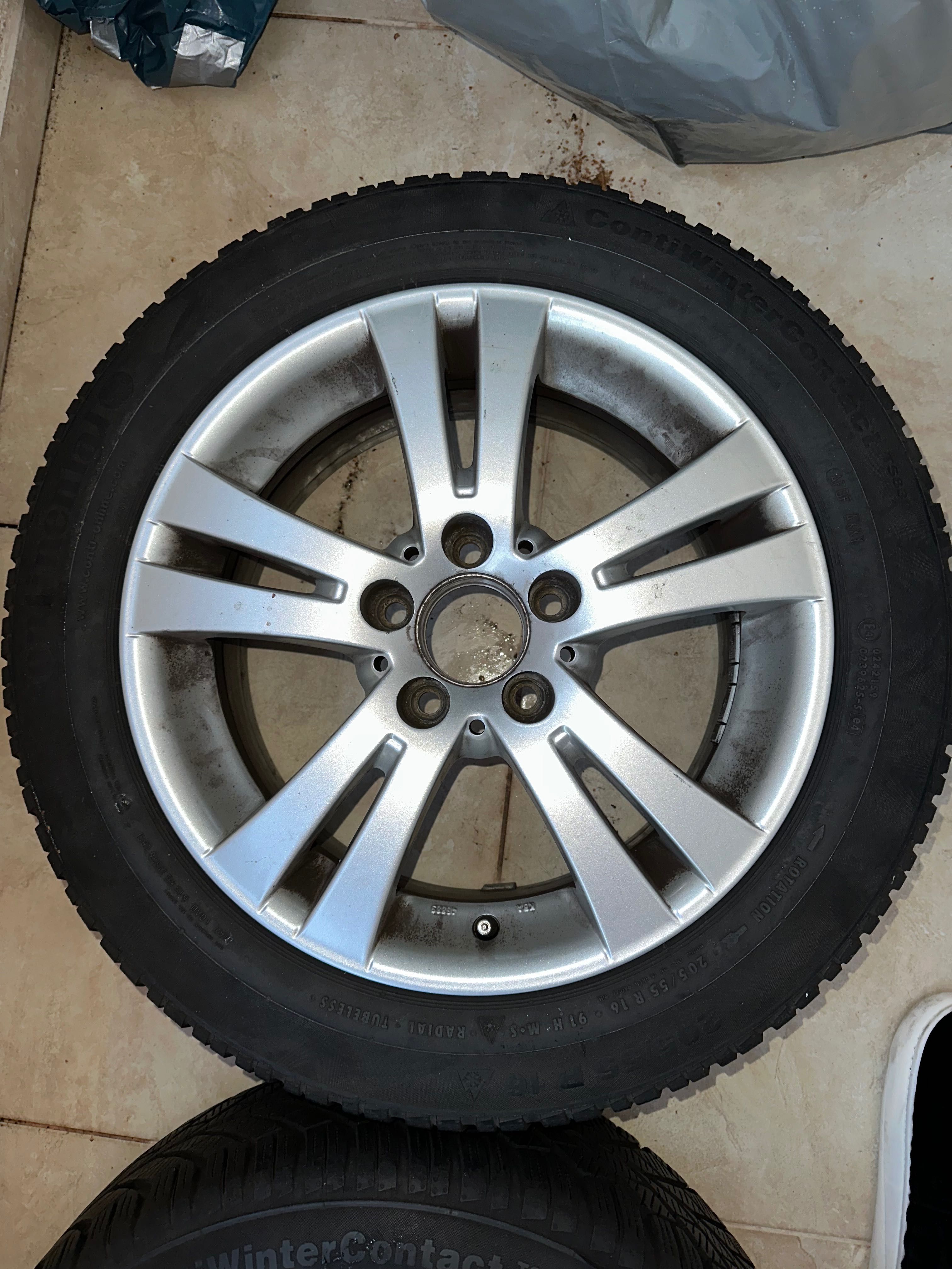 4бр джанти за Mercedes 5x112 със зимни гуми Continental