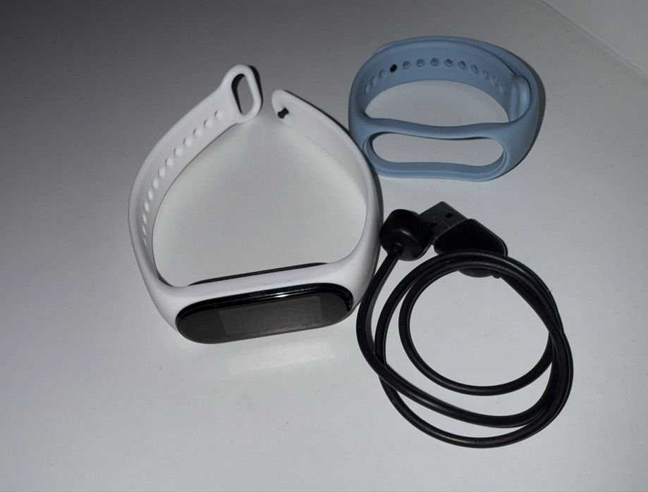 Продам фитнес браслет mi smart band 5