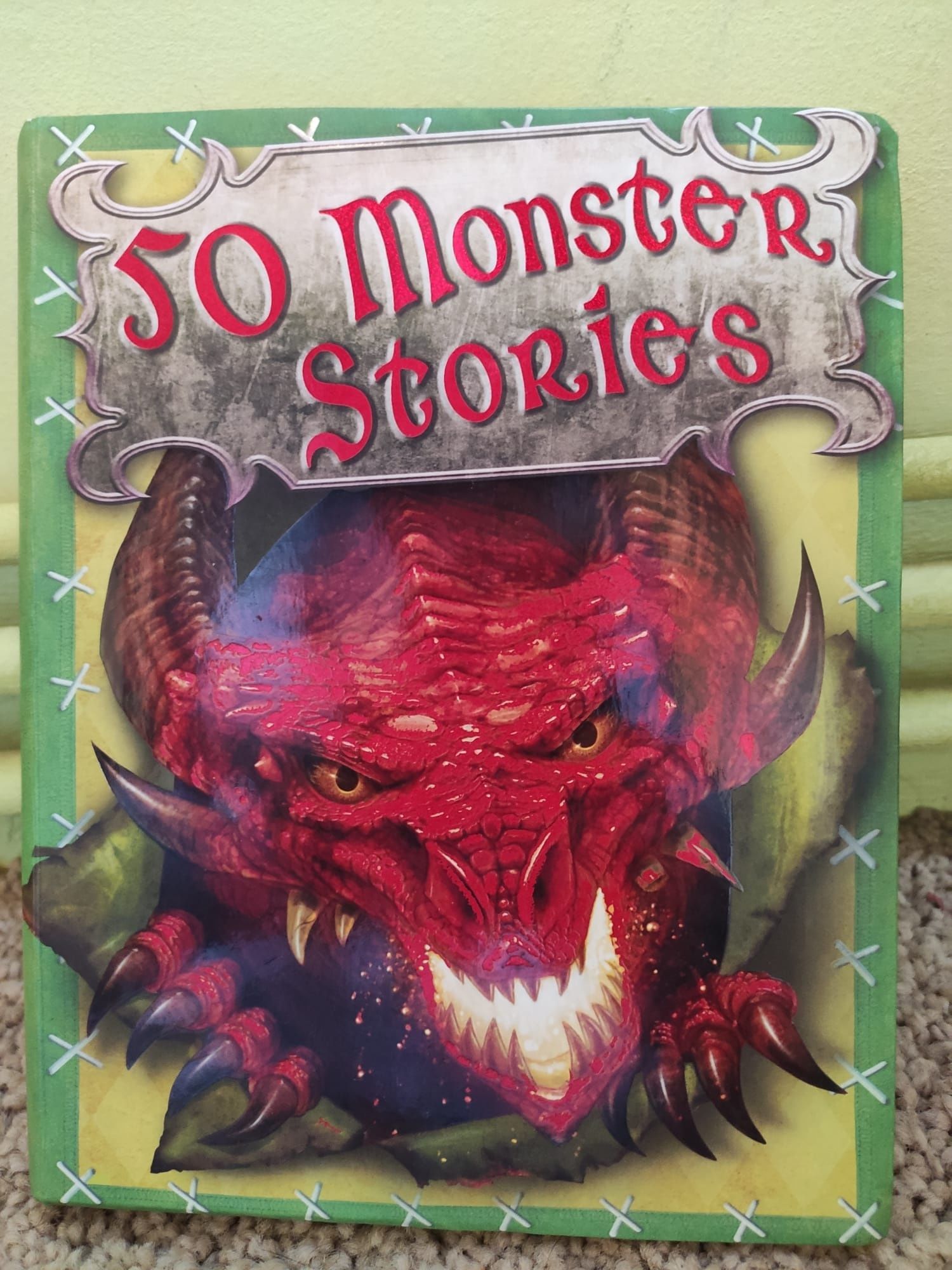 Carte "50 Monster Stories"