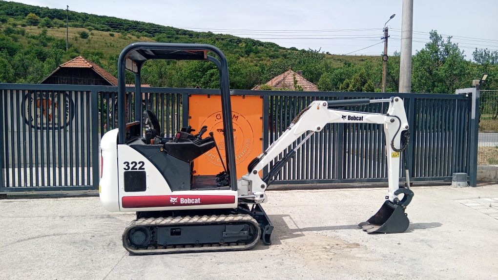 Miniexcavator Bobcat 322