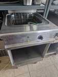 Friteuza dubla sau simpla  de putere, cu banc, din inox