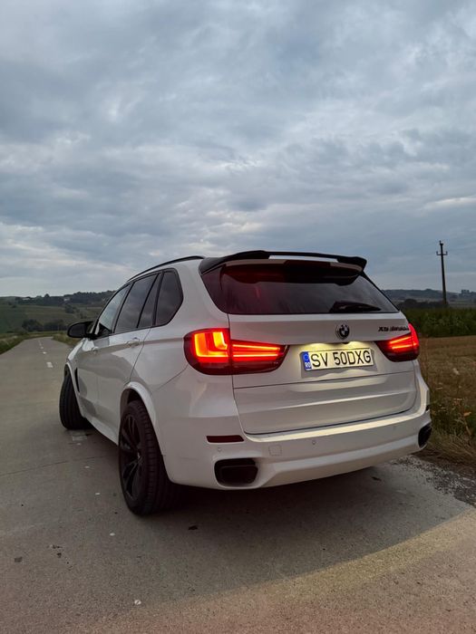 Bmw x5 m50d f15.