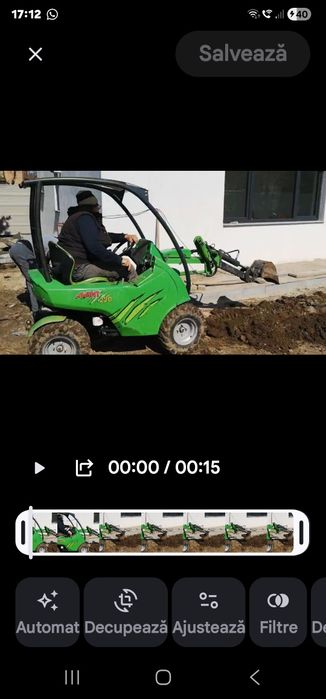 Mini buldoexcavator AVANT 220