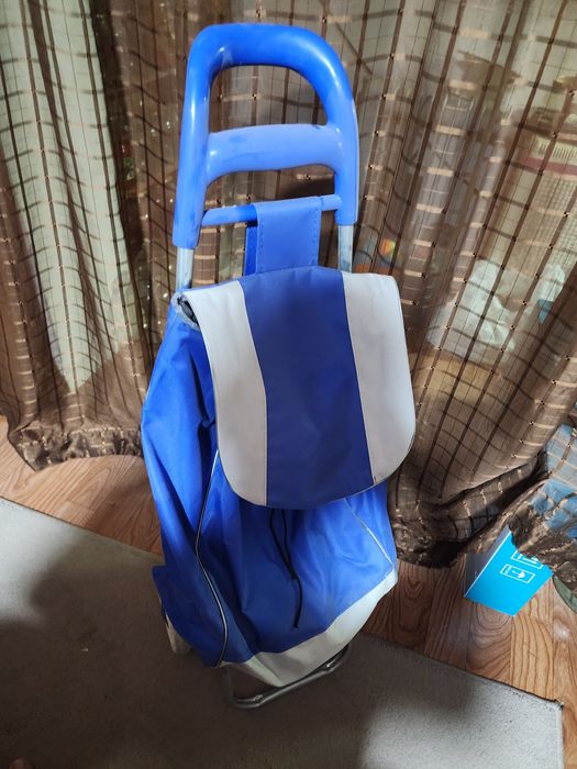 Продам сумку с колёсами фирменная