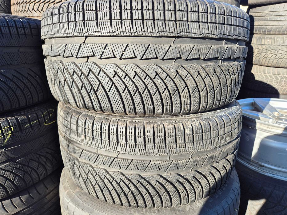 Anvelope de IARNA - 245/35/19 - Michelin Aproape NOI DOT 2018 !