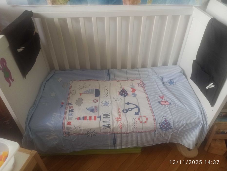 Бебешко креватче ИКЕА + матрак + чаршафи
