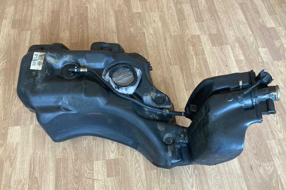 Vând rezervor motorină VW Passat B5.5 Break