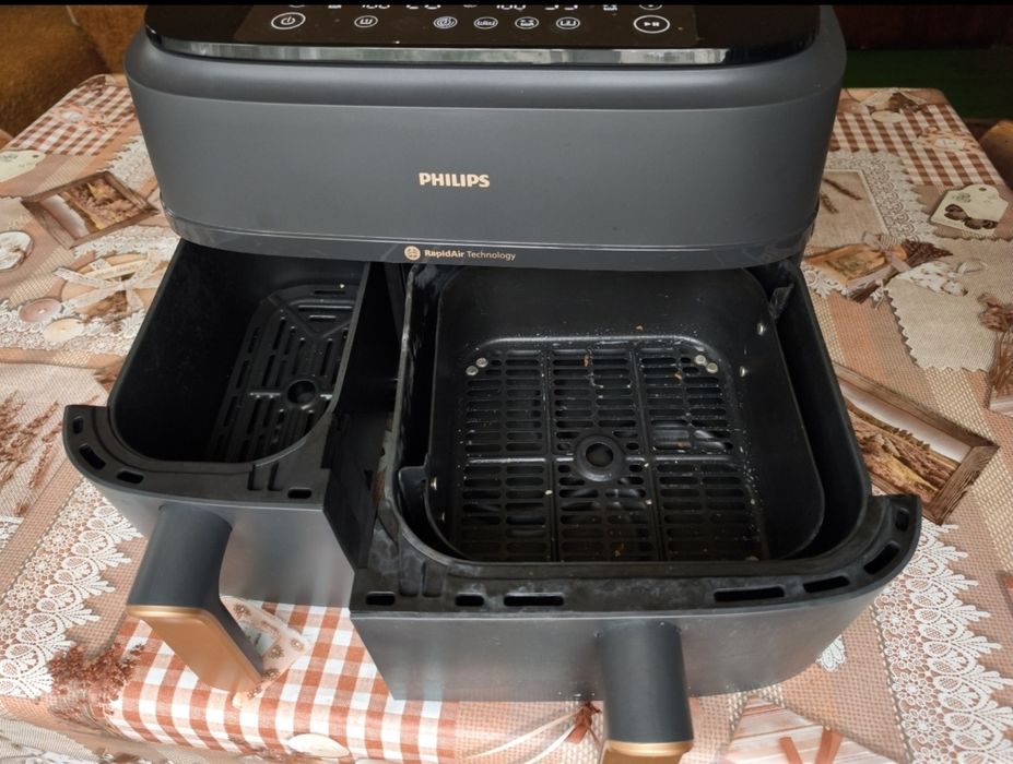 Philips Airfryer 3000 Series Dual Basket (9L) Цена: 250 лв