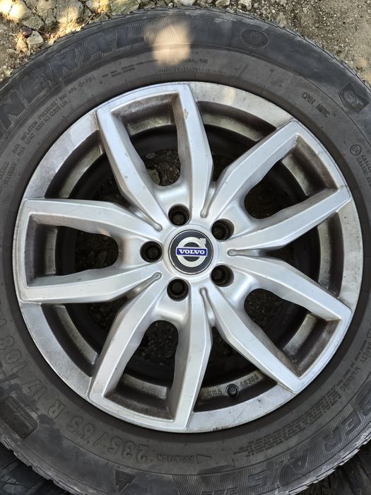 Jante 17 + cauciucuri - distanta prezoane 5 x 108