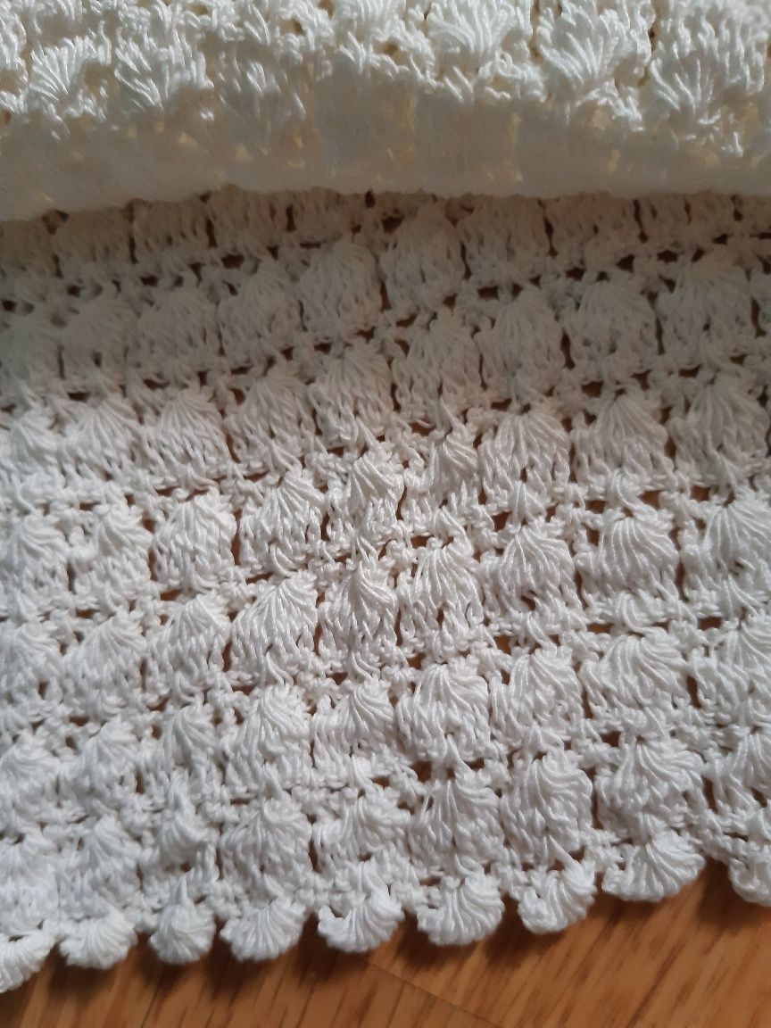 Fustă croșetată din macrame