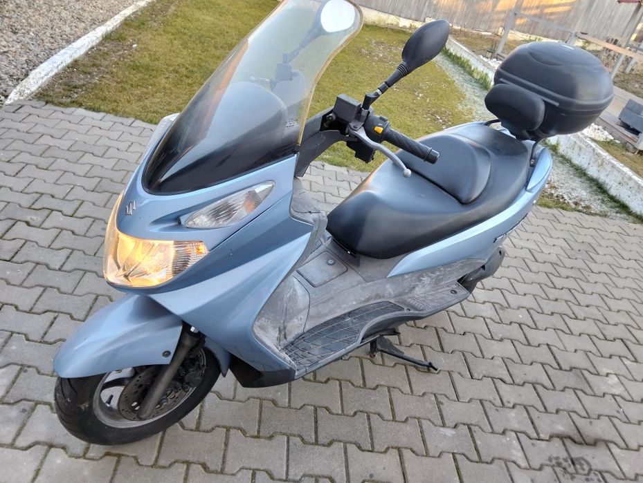 Suzuki Burgman 150 cm