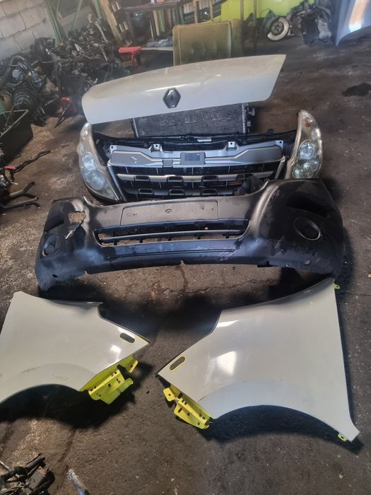 Fata complecta Renault Master 2014