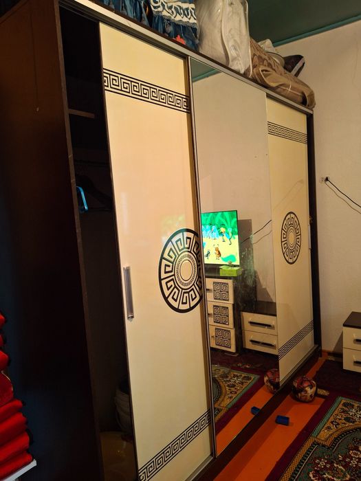 Спальный гарнитур