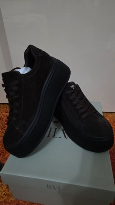 Обувь (кроссовки) ILVI 37 раз демисезонные