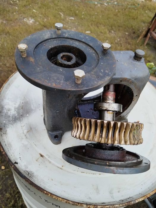 Reductor 40/1 foraj apa