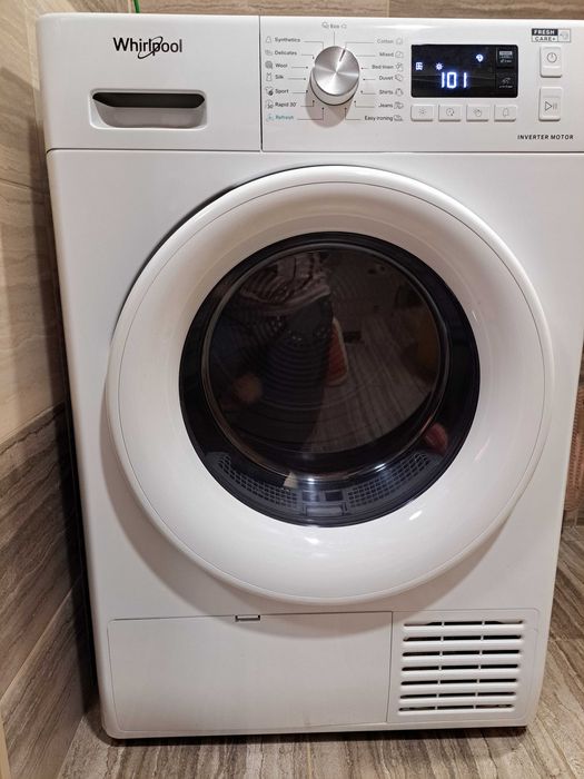 Сушилня с термопомпа Whirlpool:8,0 кг - FFT M11 8X3 EE