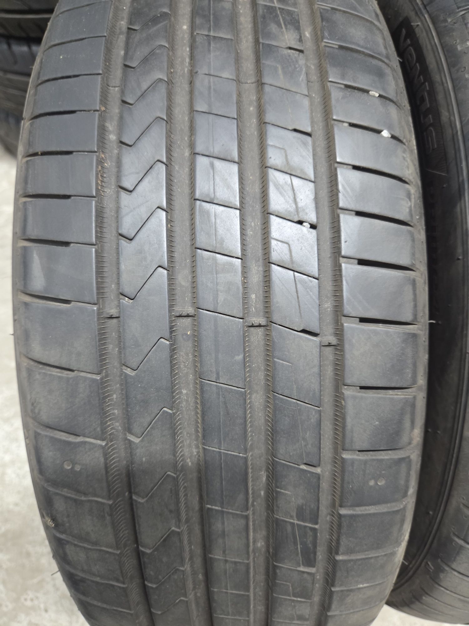 Set 4 anvelope SH vara Hankook 215/55/17 dot 2023