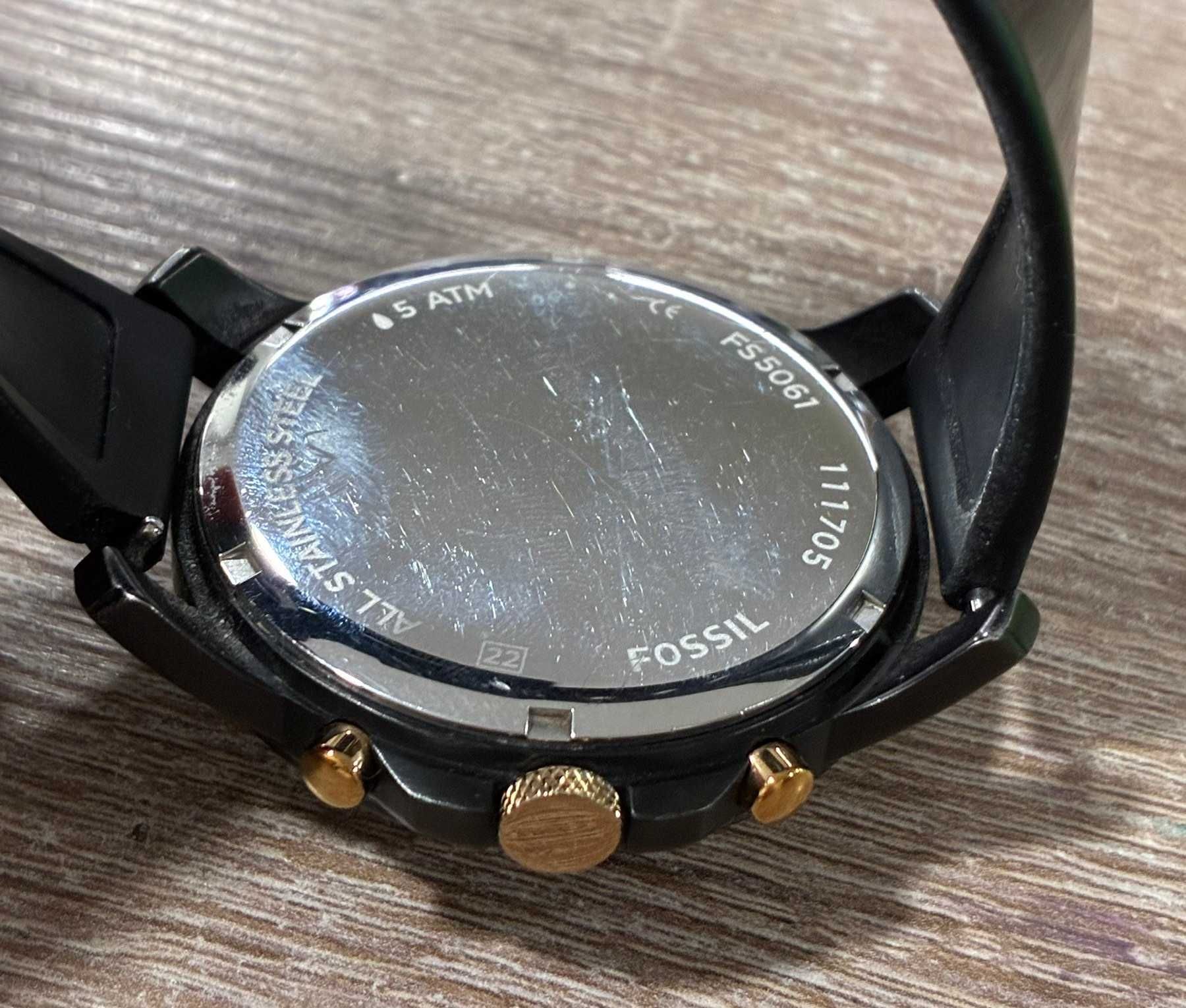 Часовник Fossil Grant FS5061