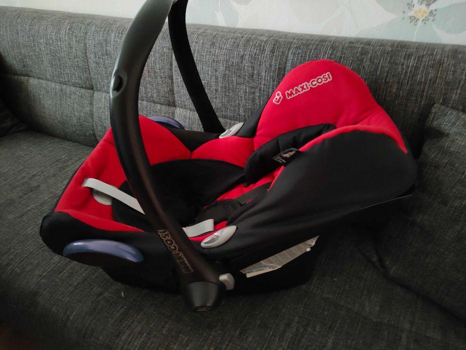 Детско столче за кола