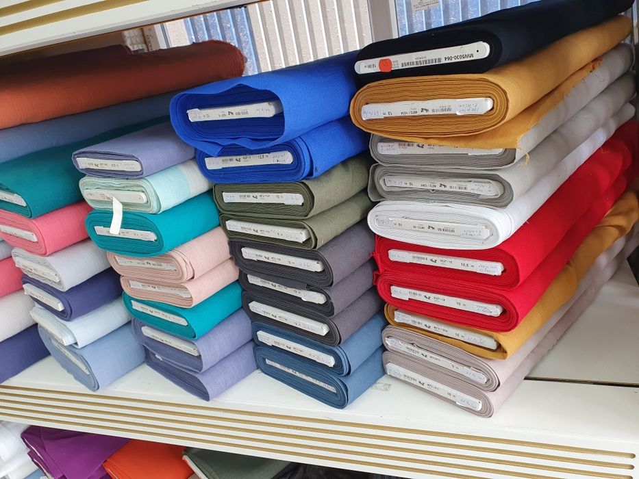 Materiale textile  poplinuri digitale  muselina digitala prosoape cati