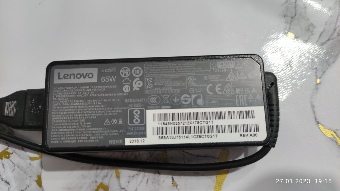 Зарядка ноутбука Lenovo 65W