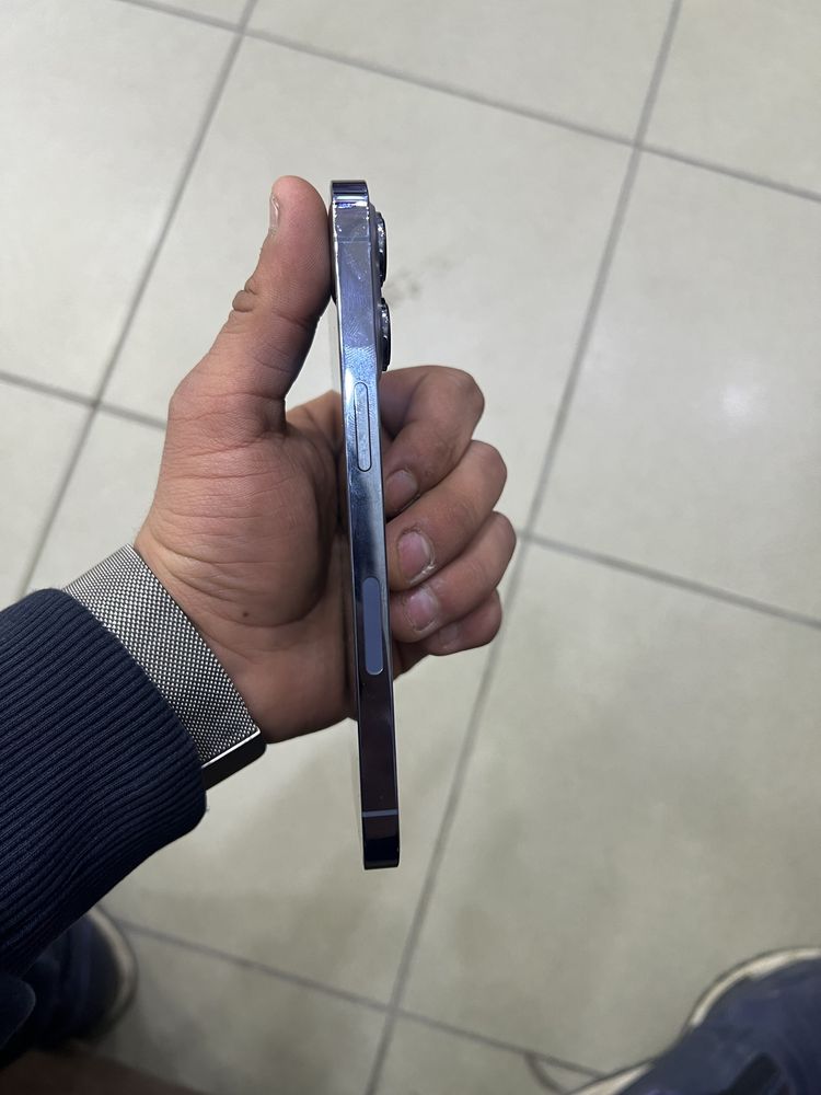 iPhone 13 pro LL/A