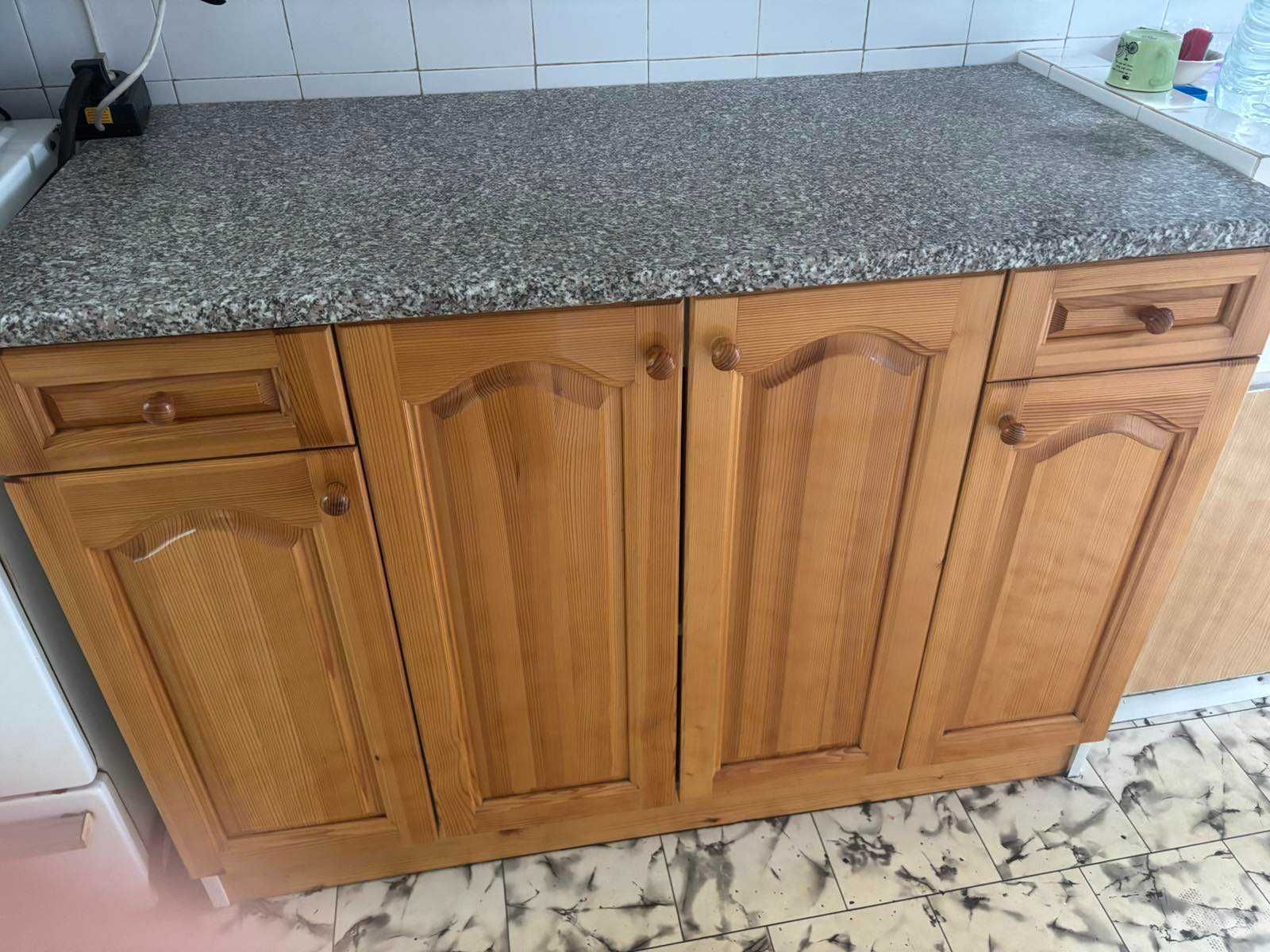 Кухненски шкаф с размери 60 на 120