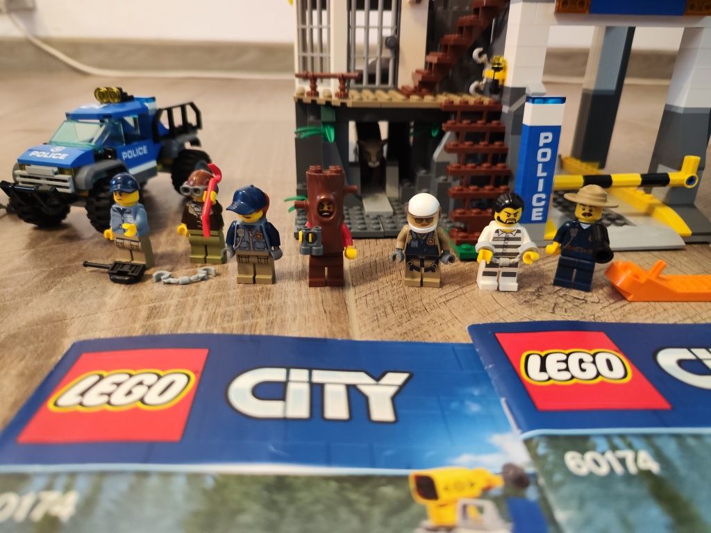 LEGO® City Police - Cartierul general al politiei montane 60174