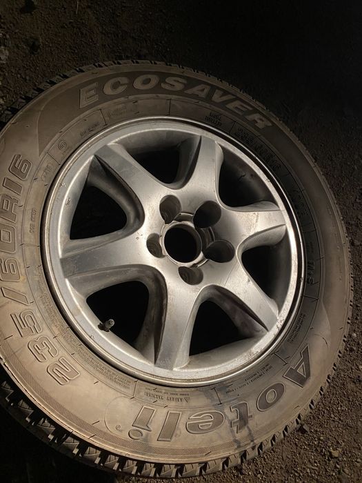 Диск 5х114.3 R16 / 235/60R16 (1шт)