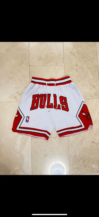 pantaloni scurti BULLs
