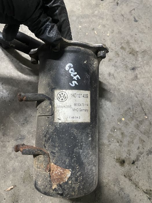Carcasa corp filtru motorina VW passat b6 b7 cc golf 5 jetta skoda