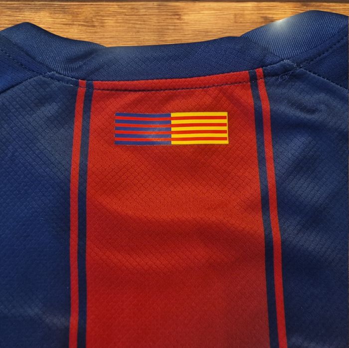 Футболен екип Барселона 2025/26