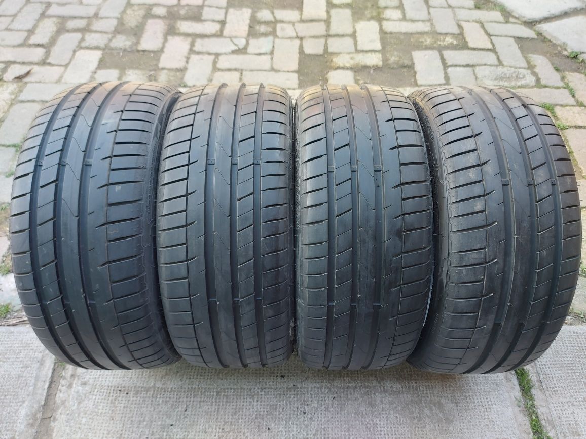 Set 4buc 235/35 R19 91W vară